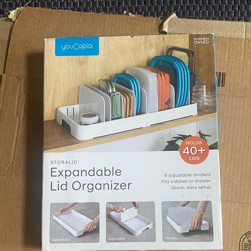 Expandable Lid Organizer in White - Adjustable Lid Storage